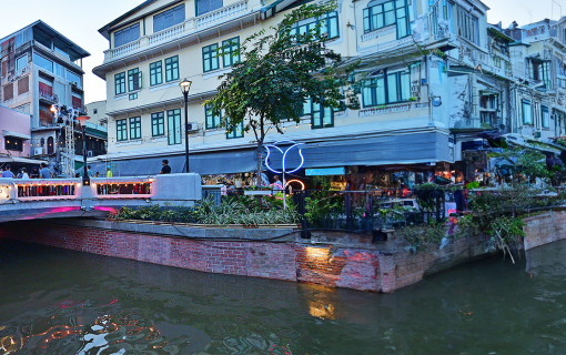 &quot;Unveiling the History of Khlong Ong Ang: A Timeless Waterway in Bangkok&quot;